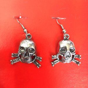 VTG 80's Rubies Metal Skull & Crossbones Earrings NOS NWT